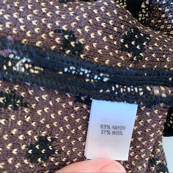 St. John sleeveless sheath print dress - Picture 3 of 5